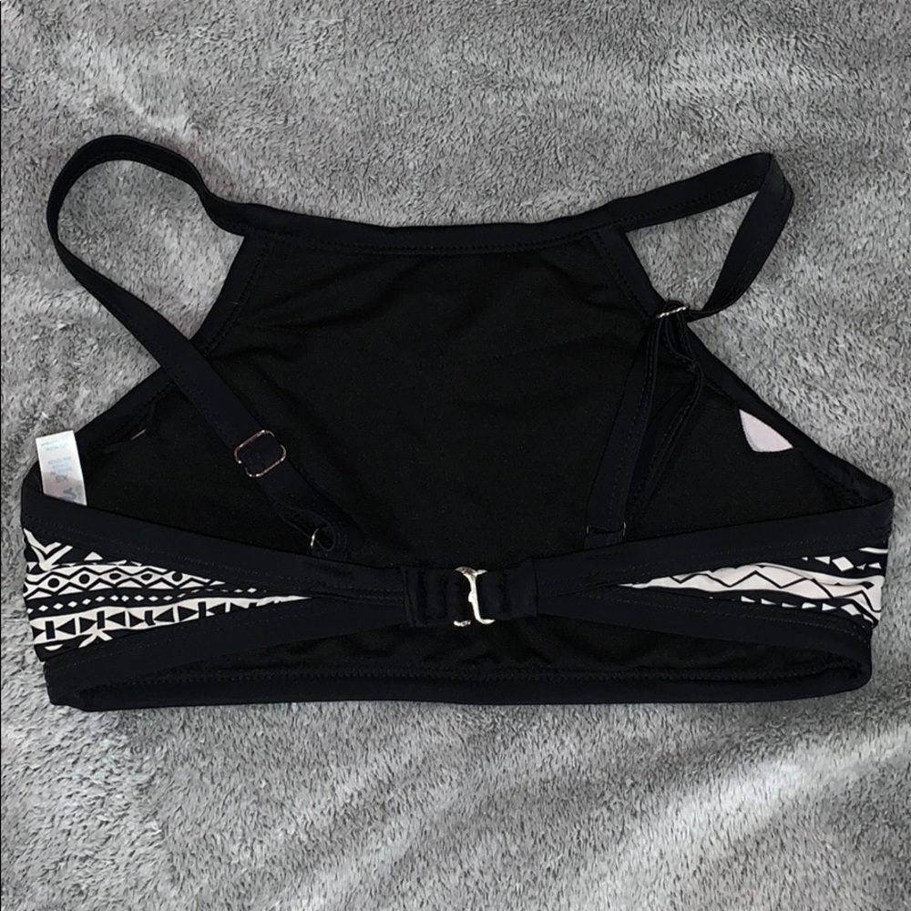 Swimming top - Picture 2 of 3